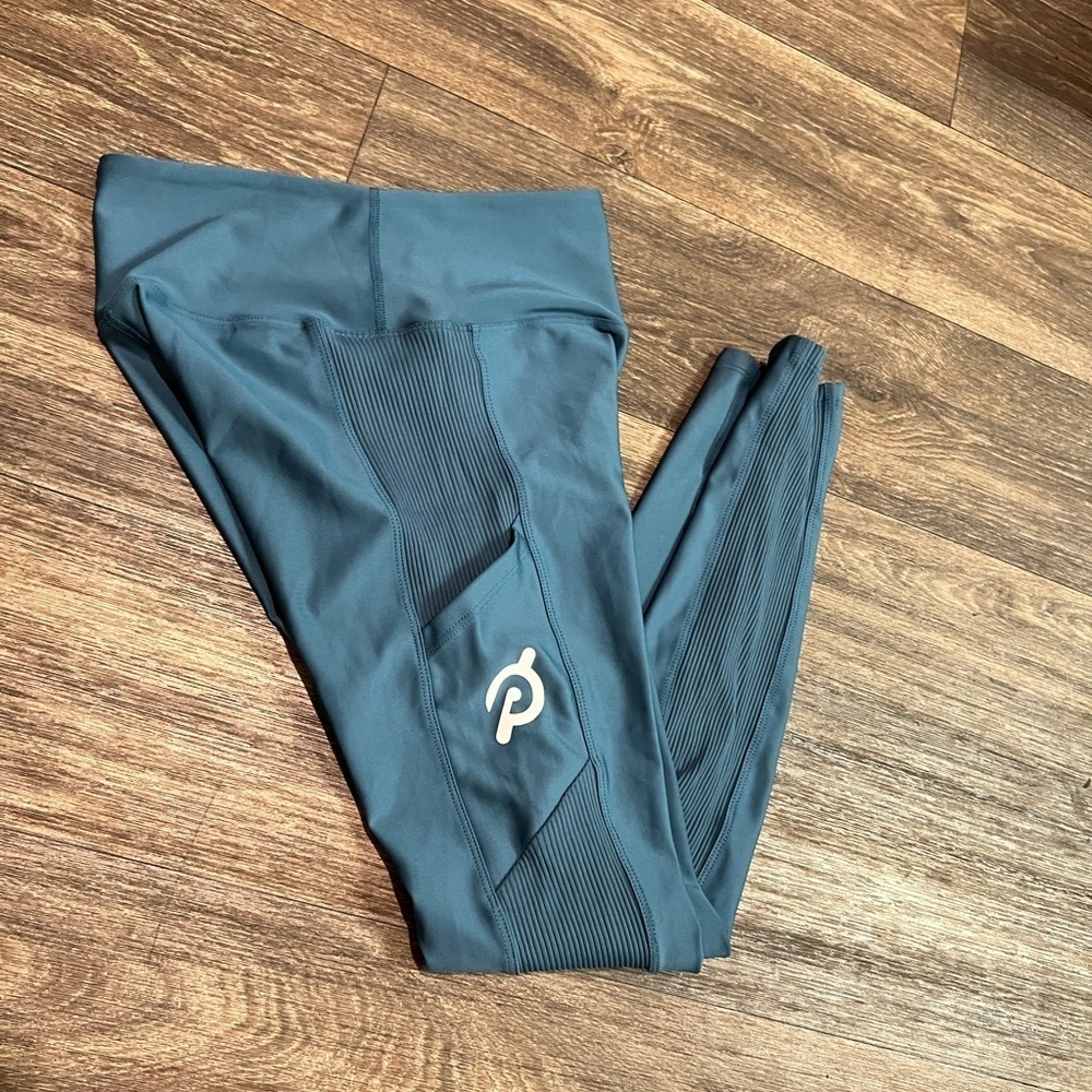Peloton Show Up pocket legging